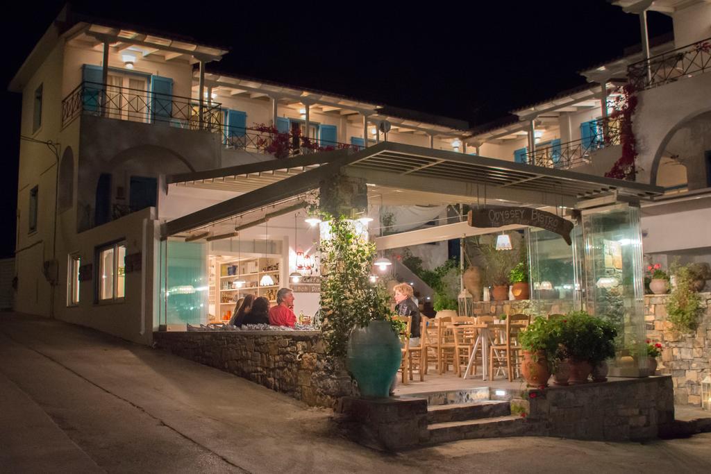 Odyssey Suites Poros Town Eksteriør bilde