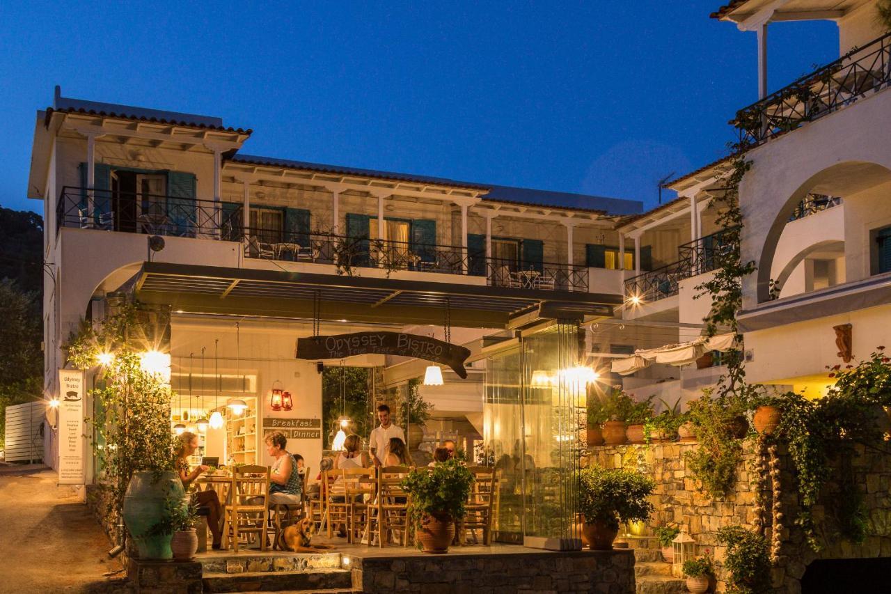 Odyssey Suites Poros Town Eksteriør bilde